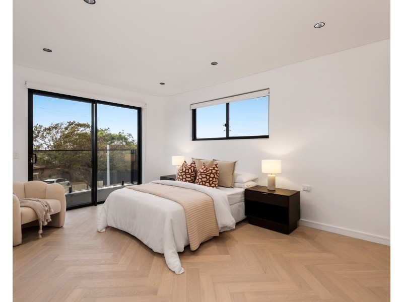 1/42B Glenfarne Street, Bexley NSW 2207