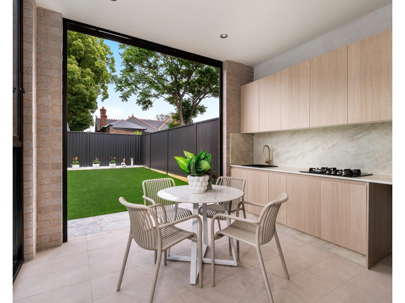 1/42B Glenfarne Street, Bexley NSW 2207