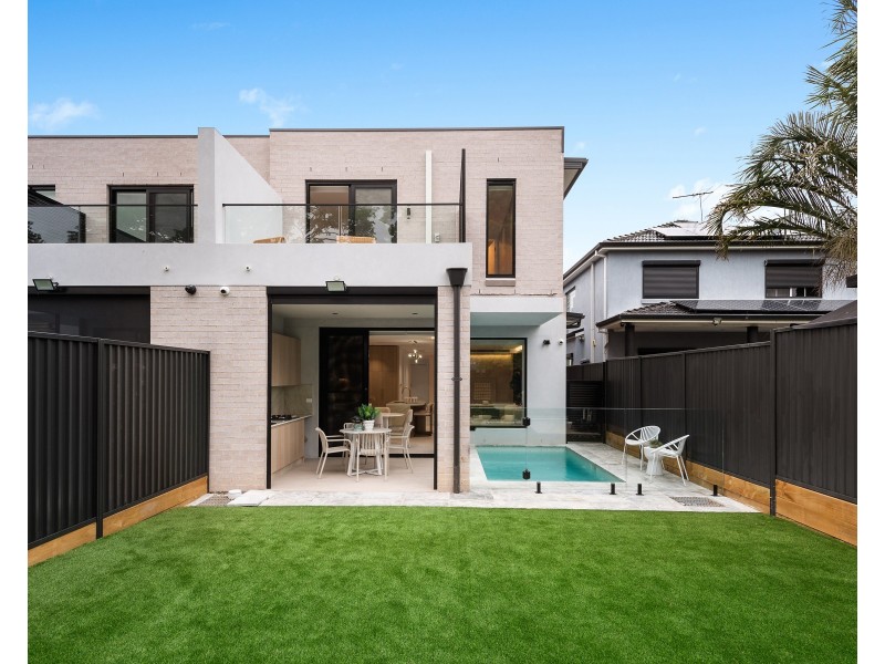 1/42B Glenfarne Street, Bexley NSW 2207