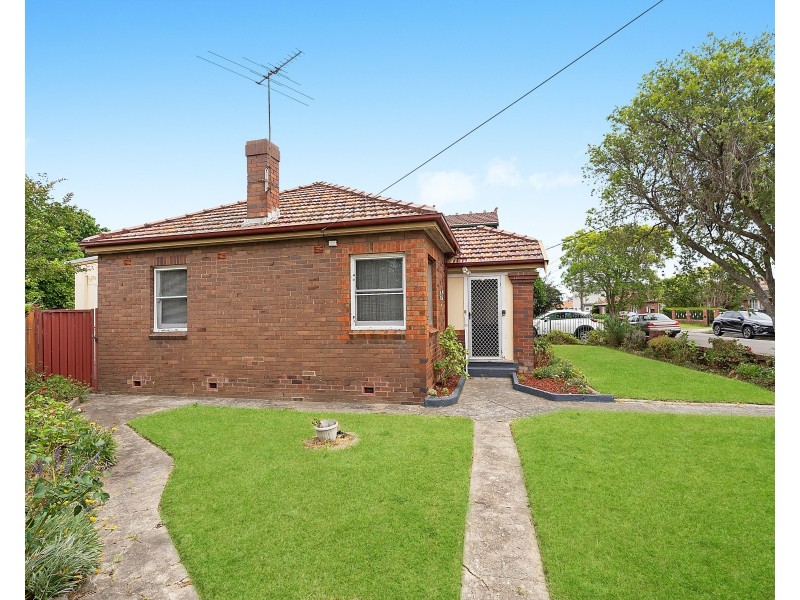 1 Tomkins Street, Bexley North NSW 2207