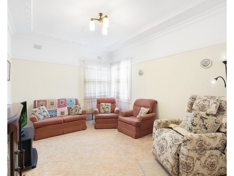 1 Tomkins Street, Bexley North NSW 2207