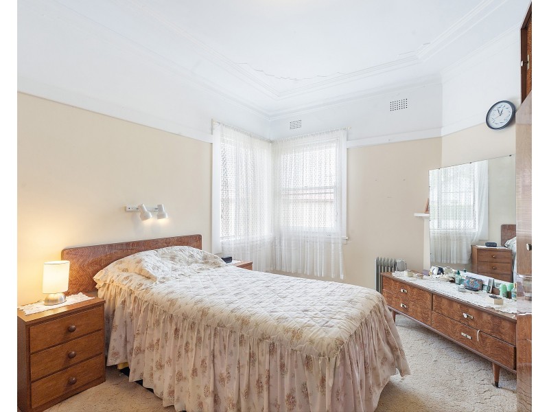 1 Tomkins Street, Bexley North NSW 2207