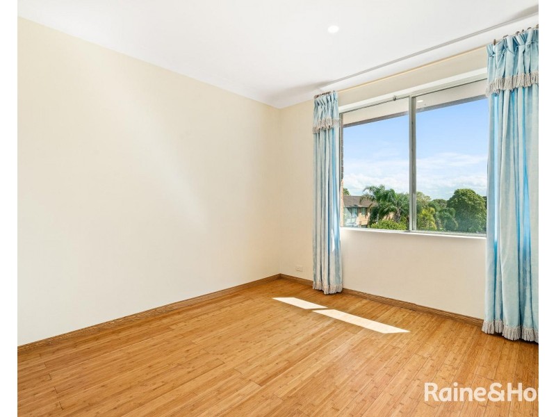 8/73 Ocean St, Penshurst NSW 2222