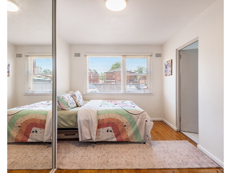 4/3 Parry Avenue, Narwee NSW 2209