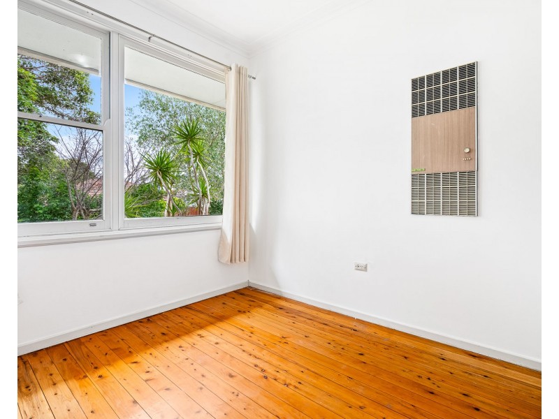 11 Waycott Avenue, Kingsgrove NSW 2208