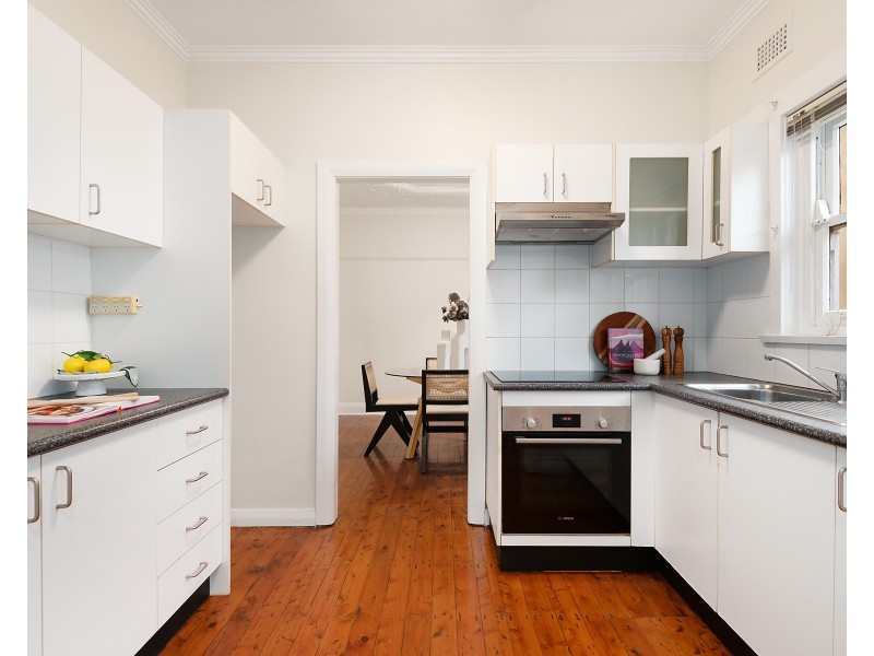 18 Lloyd Street, Bexley NSW 2207