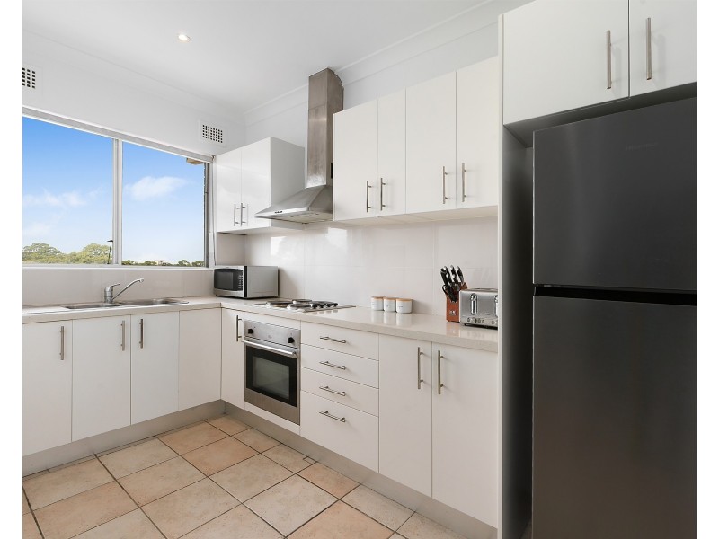 8/31 Bembridge Street, Carlton NSW 2218