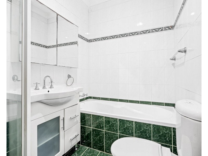 4/11-13 Orpington Street, Bexley NSW 2207