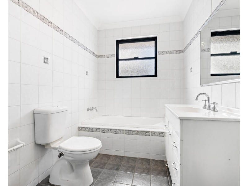 66 Bayview Avenue, Earlwood NSW 2206