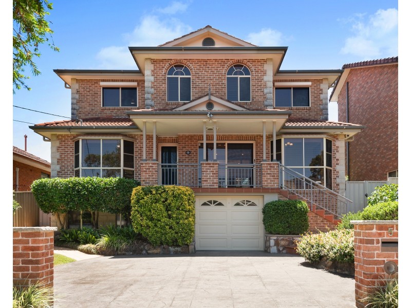 5 Westella Avenue, Roselands NSW 2196