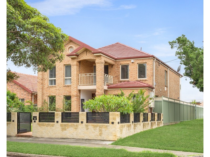 70 Welfare Avenue South, Beverly Hills NSW 2209