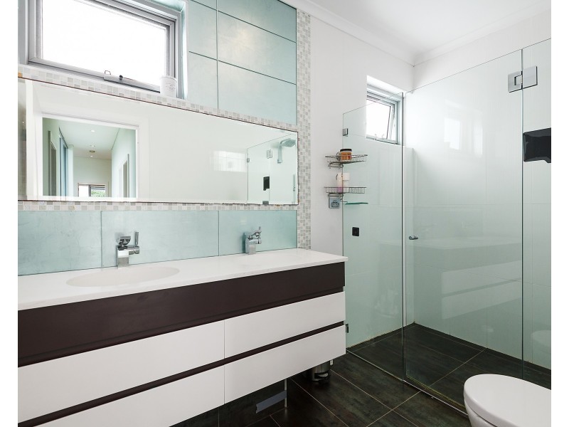 20 Draper Avenue, Roselands NSW 2196