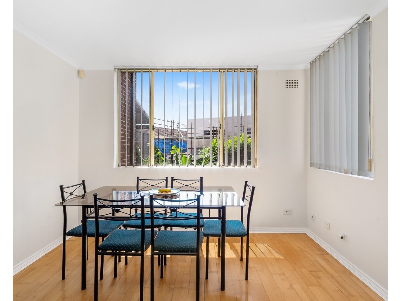 4/14 Nicoll Street, Roselands NSW 2196