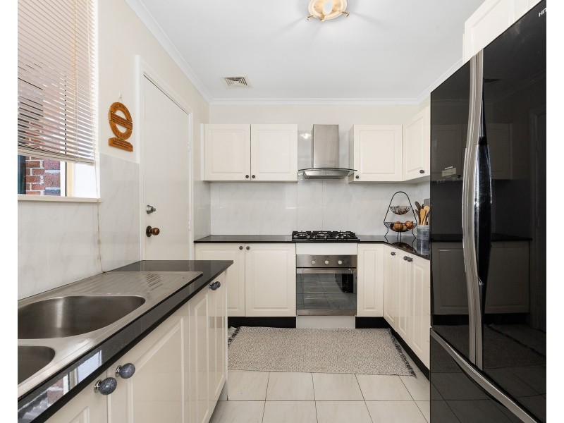 4/14 Nicoll Street, Roselands NSW 2196