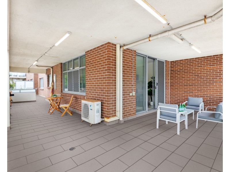 2/311 Princes Highway, Carlton NSW 2218