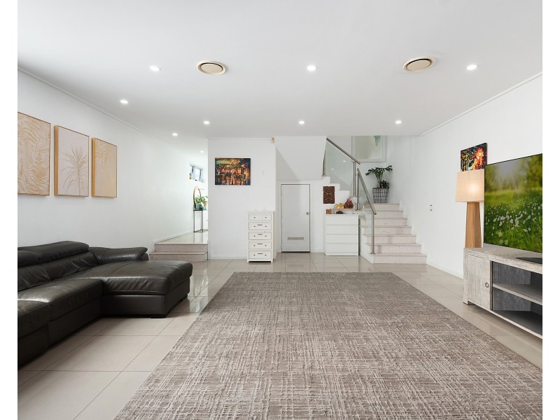 12A Werona Avenue, Punchbowl NSW 2196