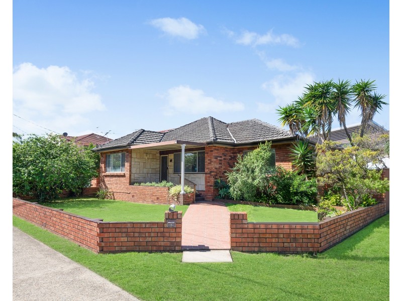 12 Chuter Avenue, Monterey NSW 2217