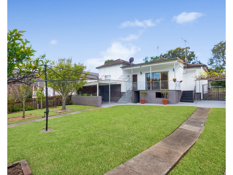 15 Henderson Road, Bexley NSW 2207