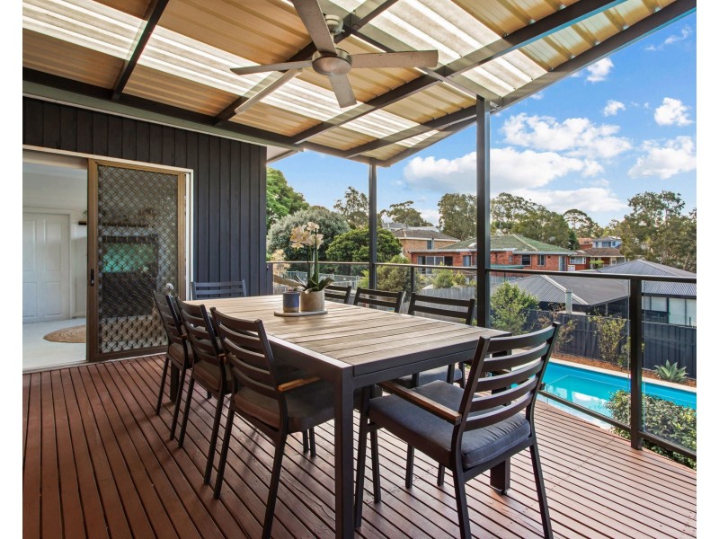 9 Waterside Parade, Peakhurst Heights NSW 2210