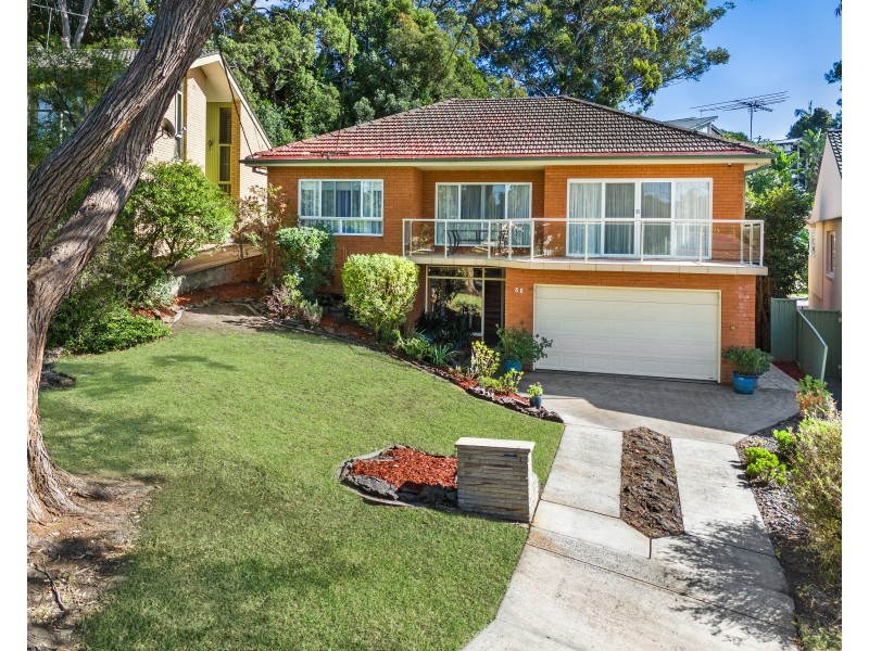 88 Boronia Parade, Lugarno NSW 2210