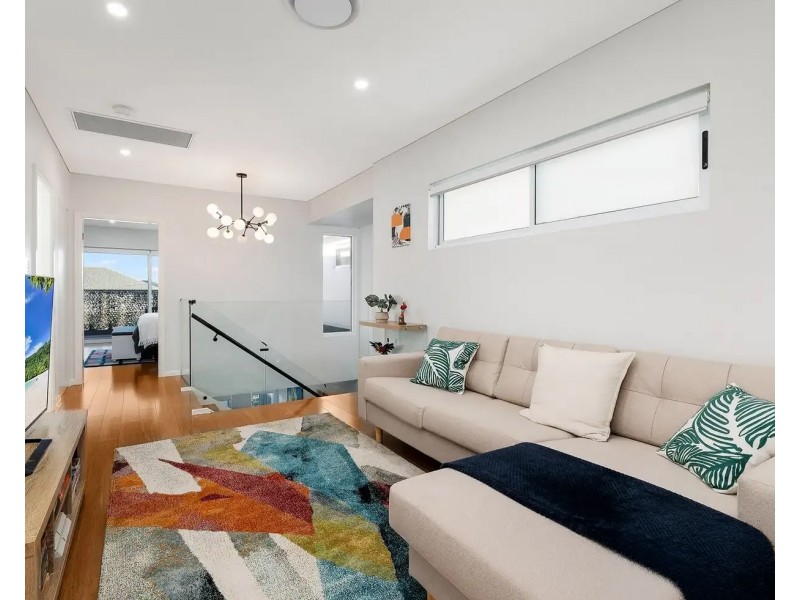 11a Springfield Road, Padstow NSW 2211