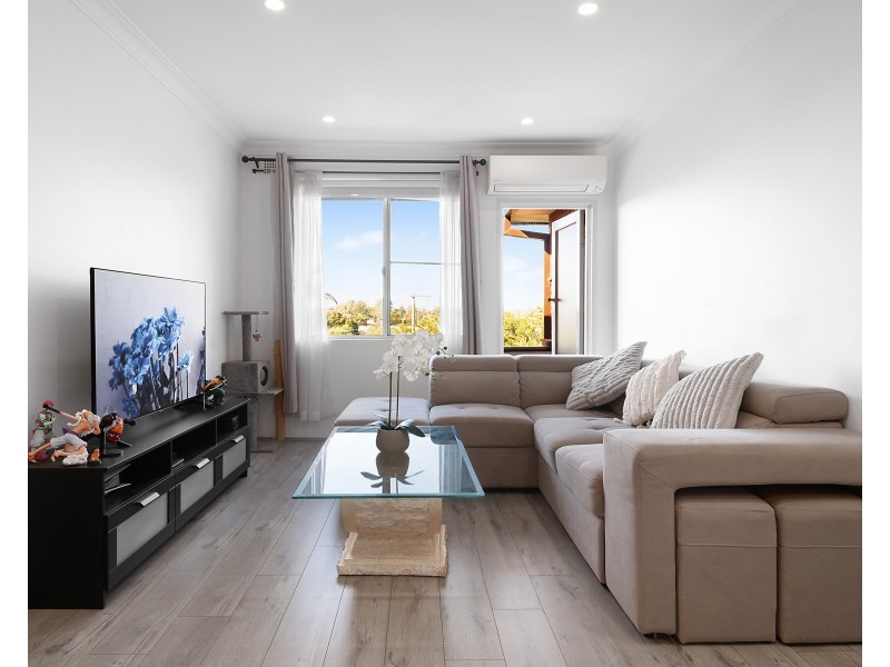 8/7 Phillip Street, Roselands NSW 2196