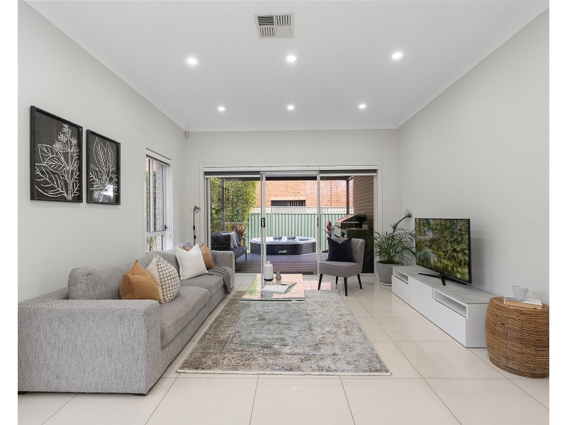 137 Karne Street, Roselands NSW 2196