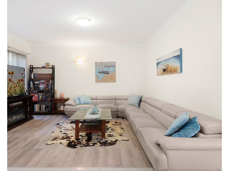 4/30-32 Albion Street, Roselands NSW 2196