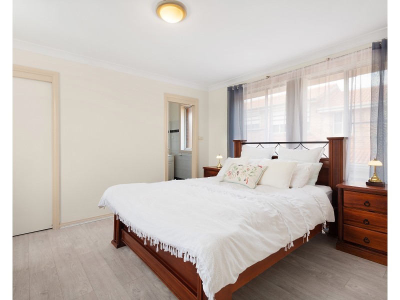 4/30-32 Albion Street, Roselands NSW 2196
