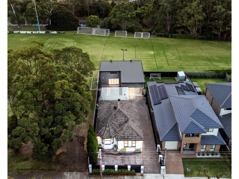 13 Kingsgrove Avenue, Kingsgrove NSW 2208