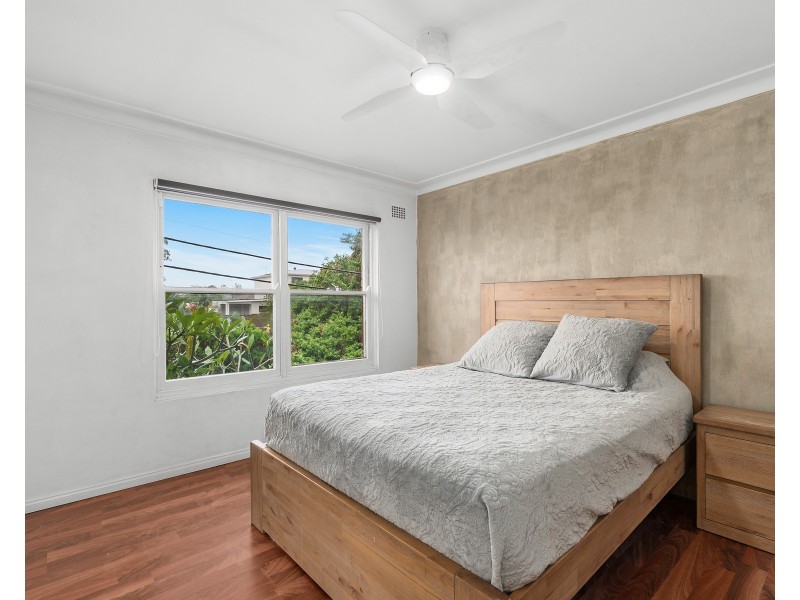 2/33 Bungalow Road, Roselands NSW 2196