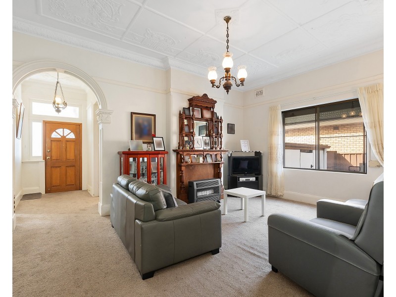 21 Regent Street, Bexley NSW 2207