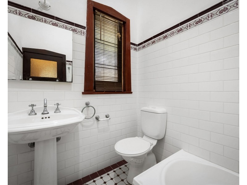 101 Queen Victoria Street, Bexley NSW 2207