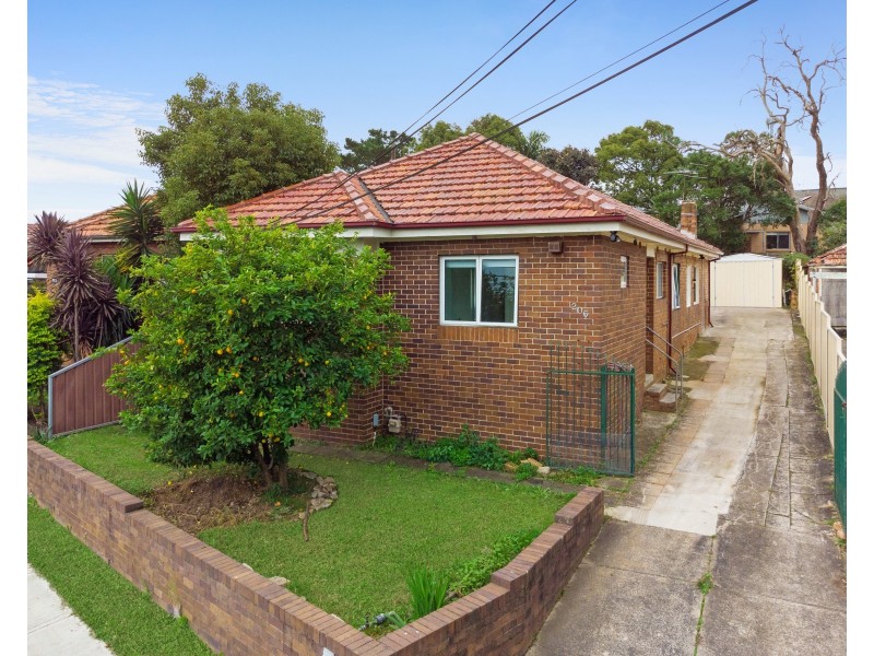 206 King Georges Road, Roselands NSW 2196