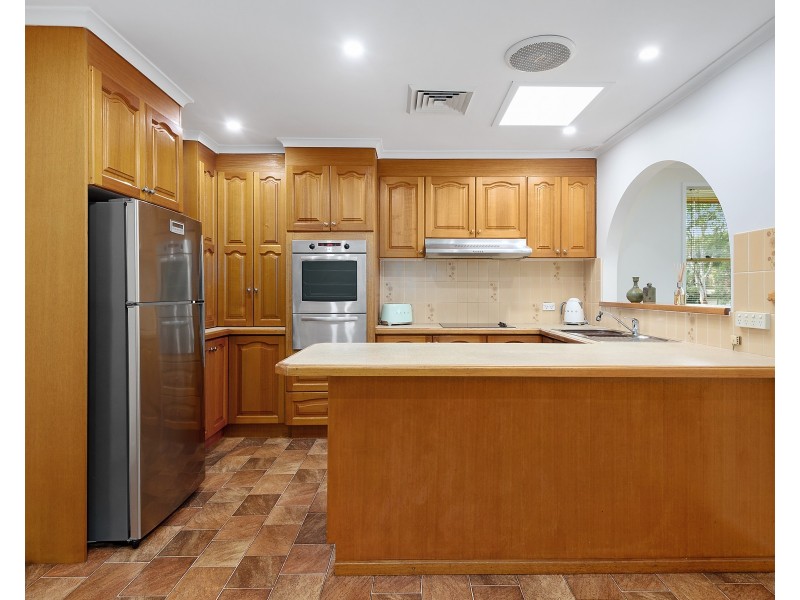 5 Robin Place, Roselands NSW 2196
