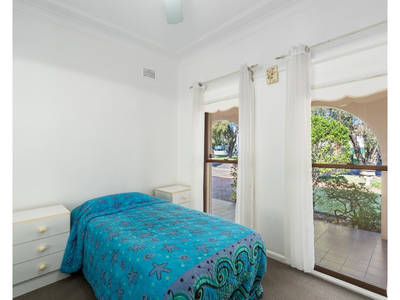 9 Haigh Avenue, Roselands NSW 2196
