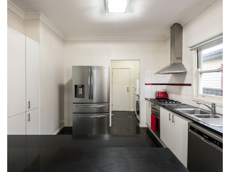 94 Boundary Road, Mortdale NSW 2223