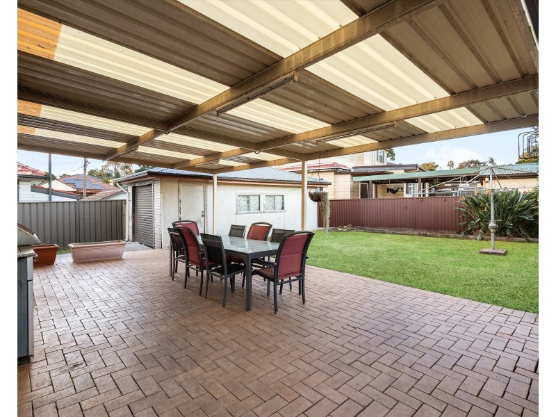 94 Boundary Road, Mortdale NSW 2223