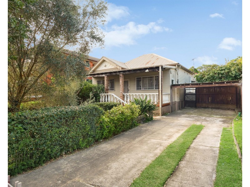 122 Ernest Street, Lakemba NSW 2195