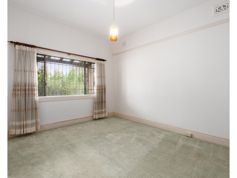 122 Ernest Street, Lakemba NSW 2195