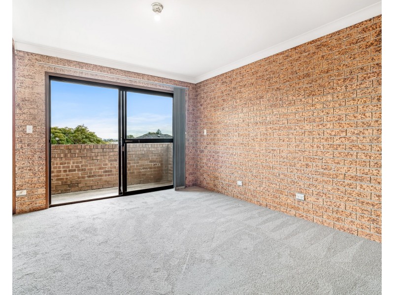 2/321 Forest Road, Bexley NSW 2207