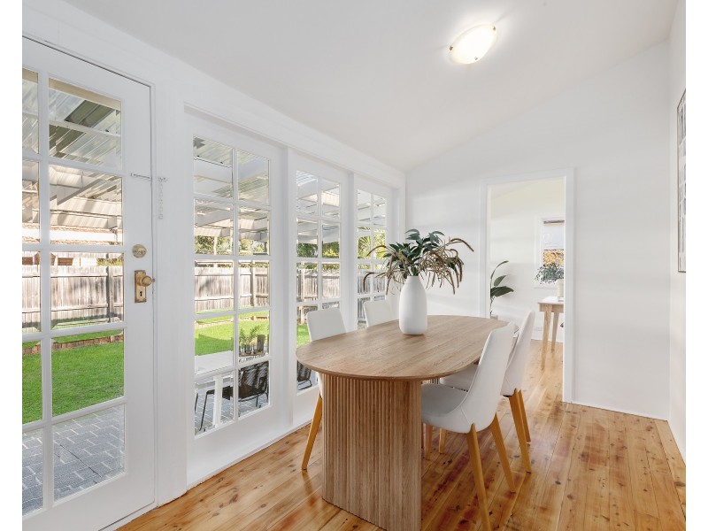1/4 Colvin Avenue, Carlton NSW 2218