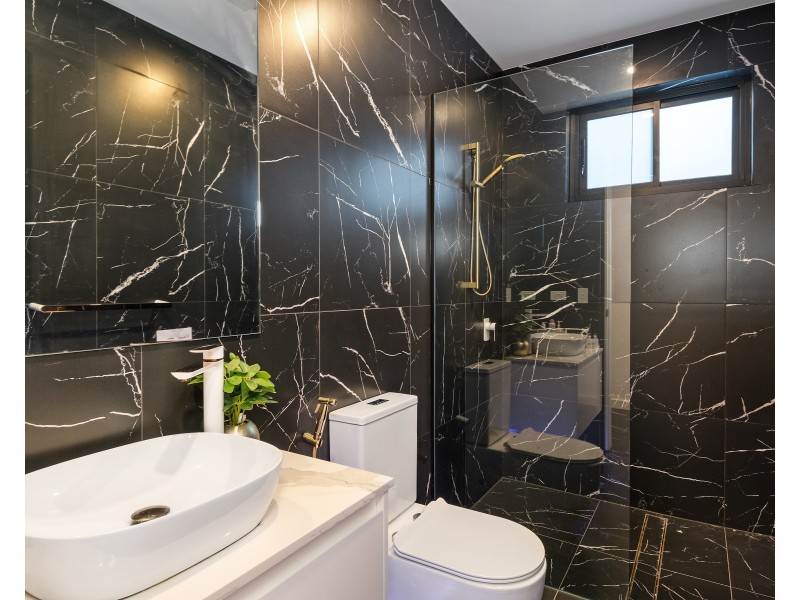 10B Daisy Street, Roselands NSW 2196