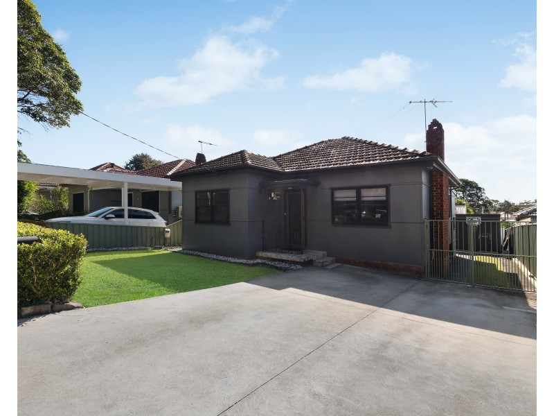 12 Bailey Parade, Peakhurst NSW 2210