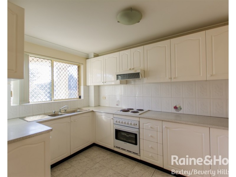 4/38 Hampden Street, Beverly Hills NSW 2209