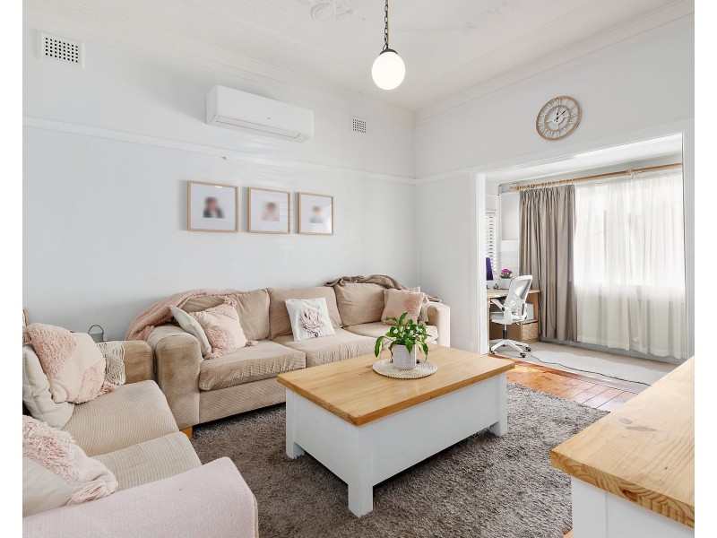 8 Princes Street, Mortdale NSW 2223