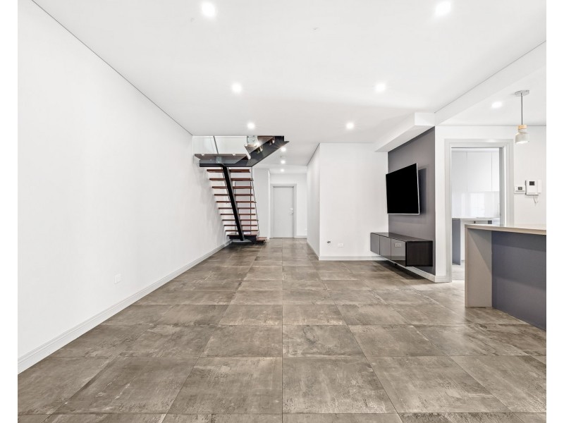 3/44 Christian Road, Punchbowl NSW 2196