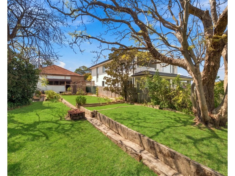 13 Vivian Street, Bexley NSW 2207