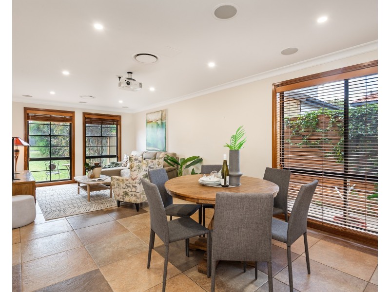 2 Smee Avenue, Roselands NSW 2196