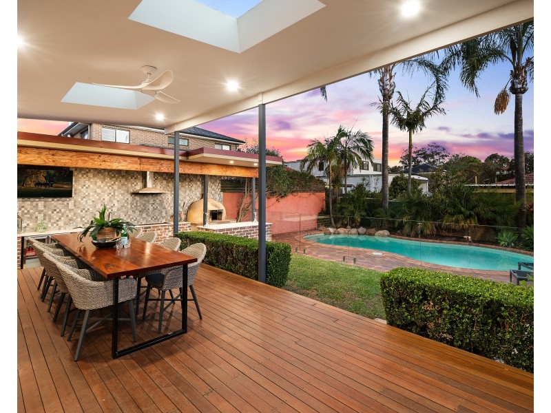 2 Smee Avenue, Roselands NSW 2196